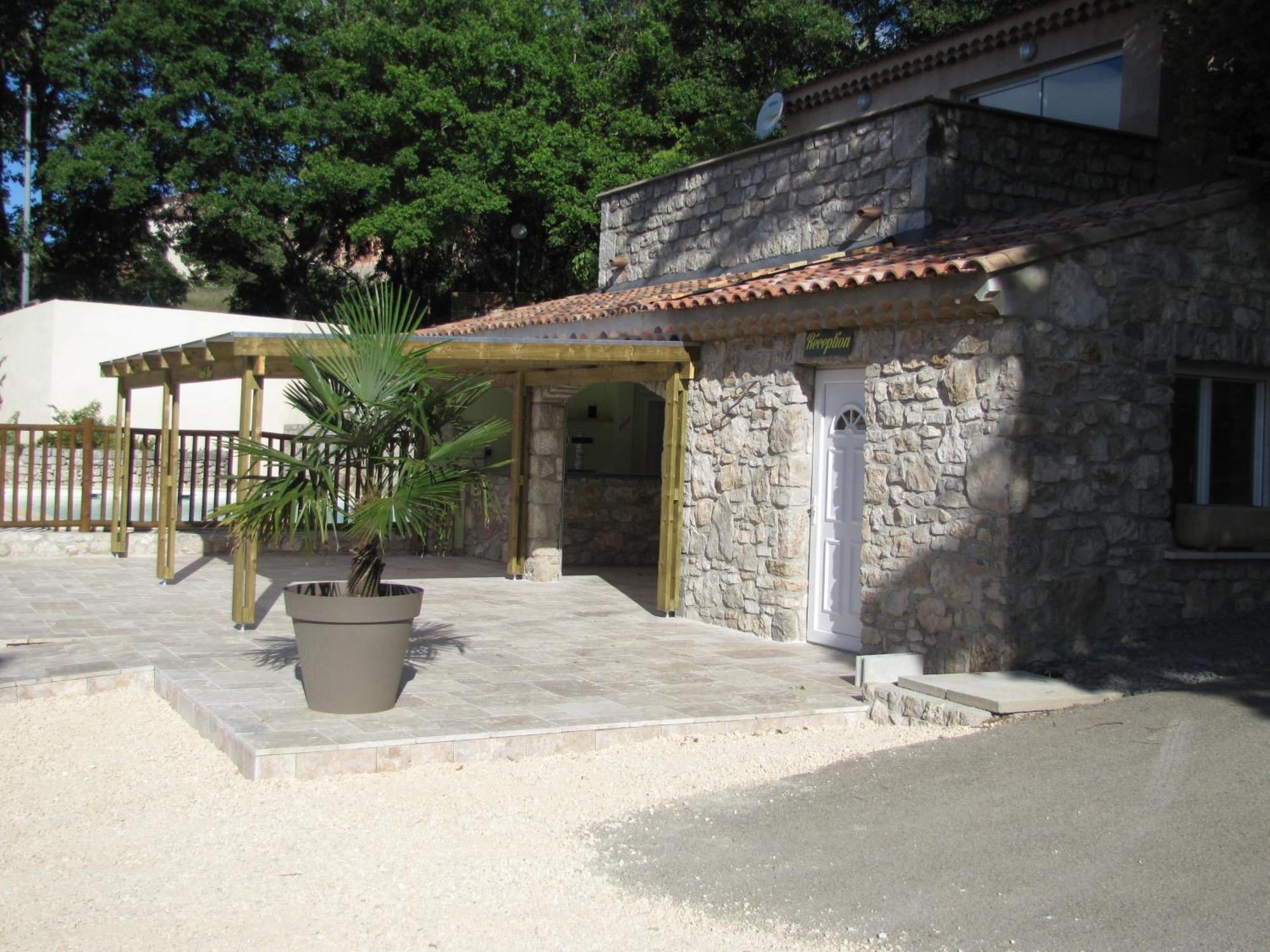 Camping Chalets Les Chenes Verts Vogue Esterno foto