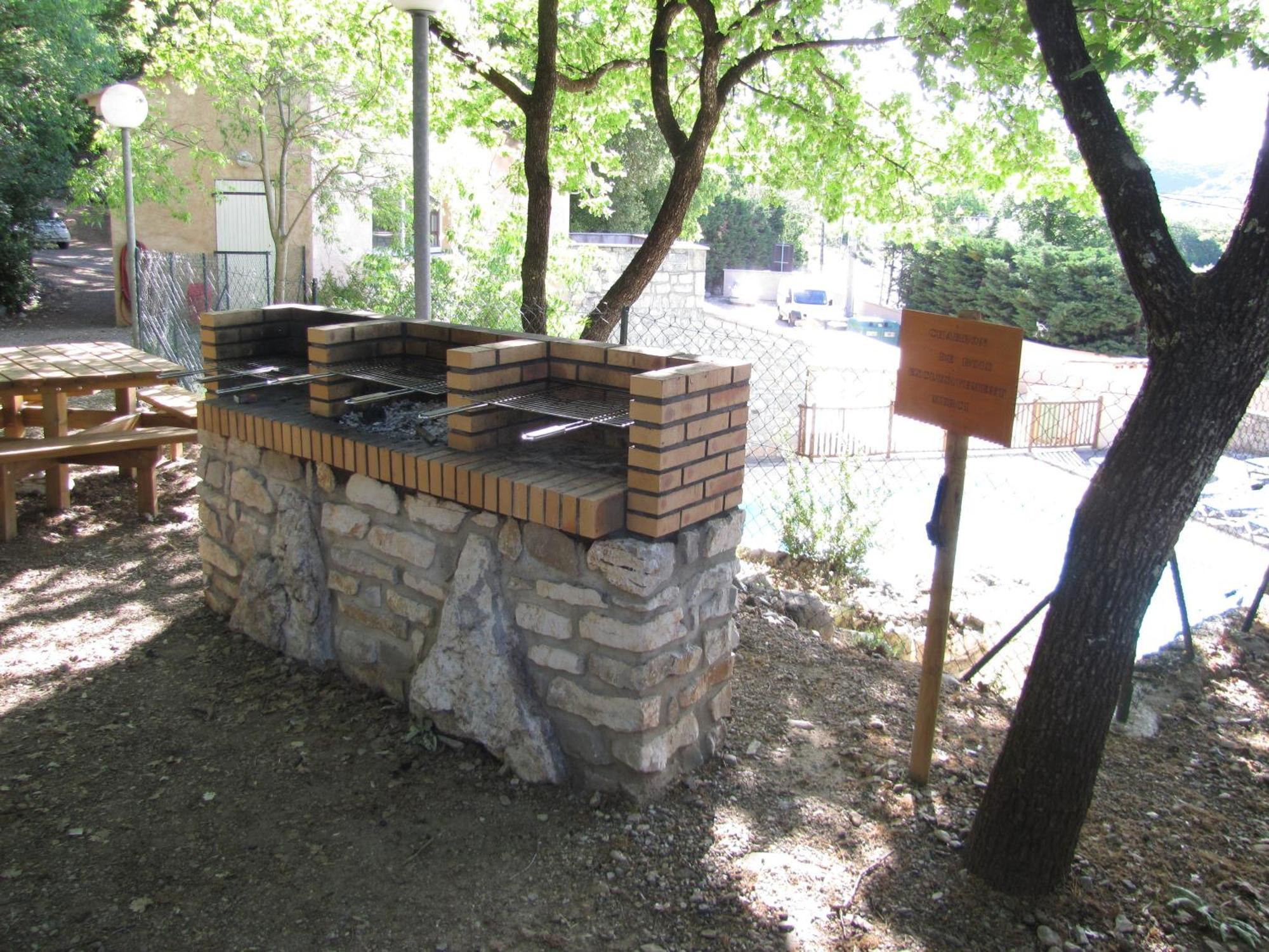 Camping Chalets Les Chenes Verts Vogue Esterno foto