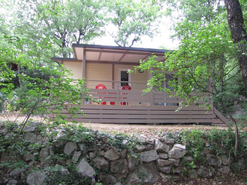 Camping Chalets Les Chenes Verts Vogue Esterno foto