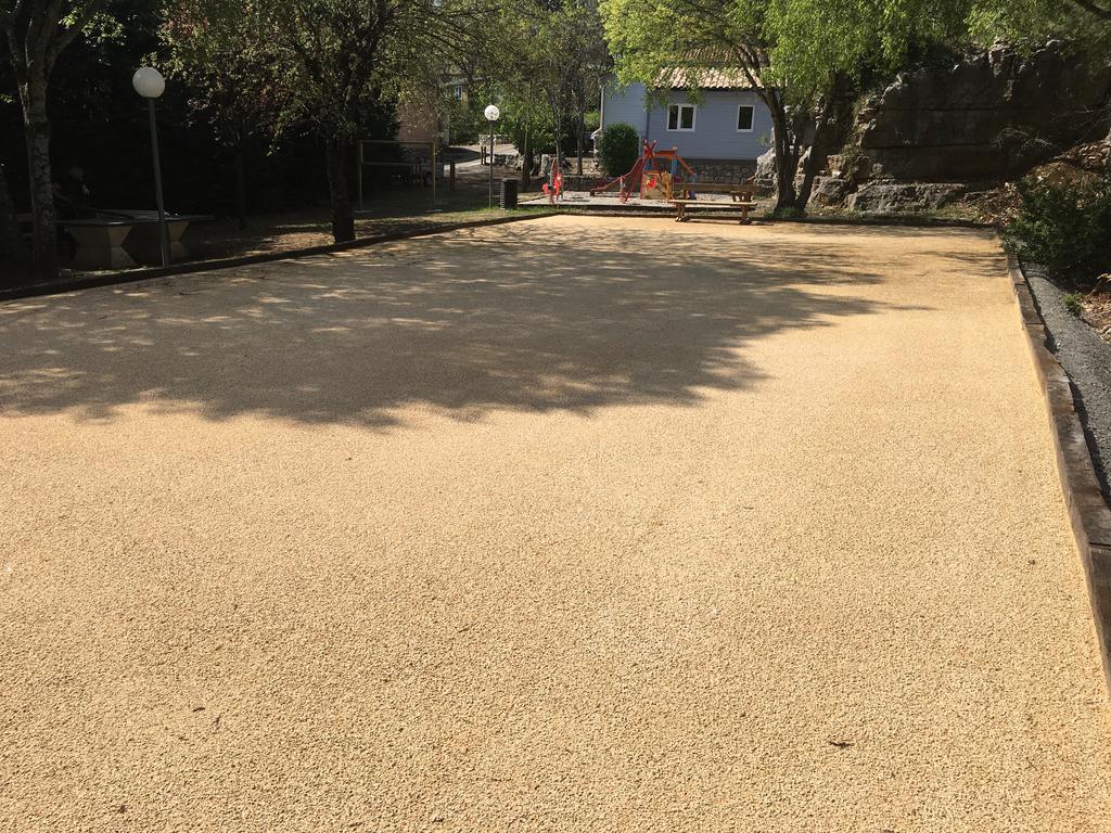 Camping Chalets Les Chenes Verts Vogue Esterno foto